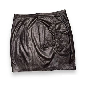 Free People black suede ruched mini skirt size Large